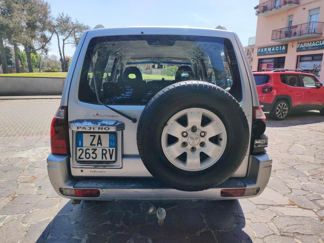 Mitsubishi Pajero 3.2 16V DI-D 5p. GLX 7posti e gancio