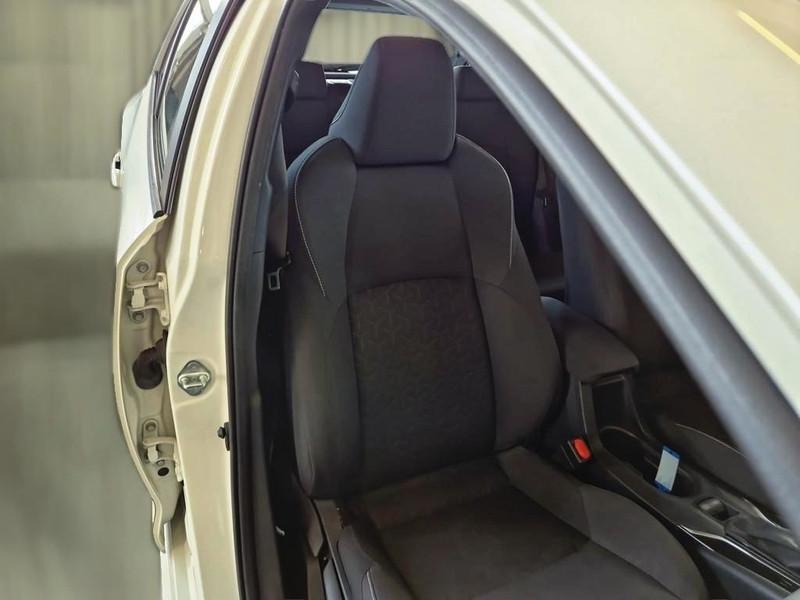 TOYOTA COROLLA 1.8 HYBRID BUSINESS AUTO 5 PORTE BERLINA