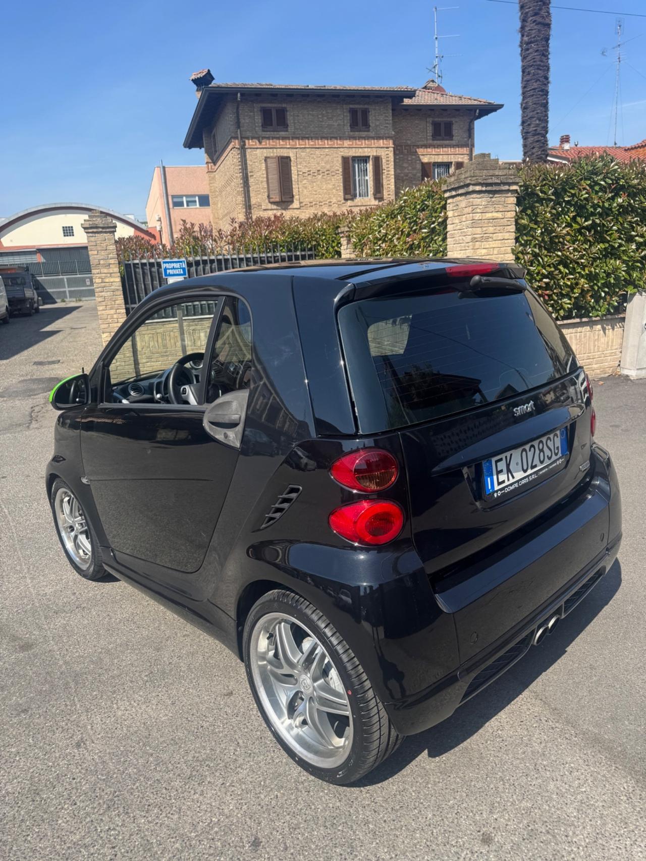 Smart ForTwo 1000 75 kW cabrio BRABUS Xclusive