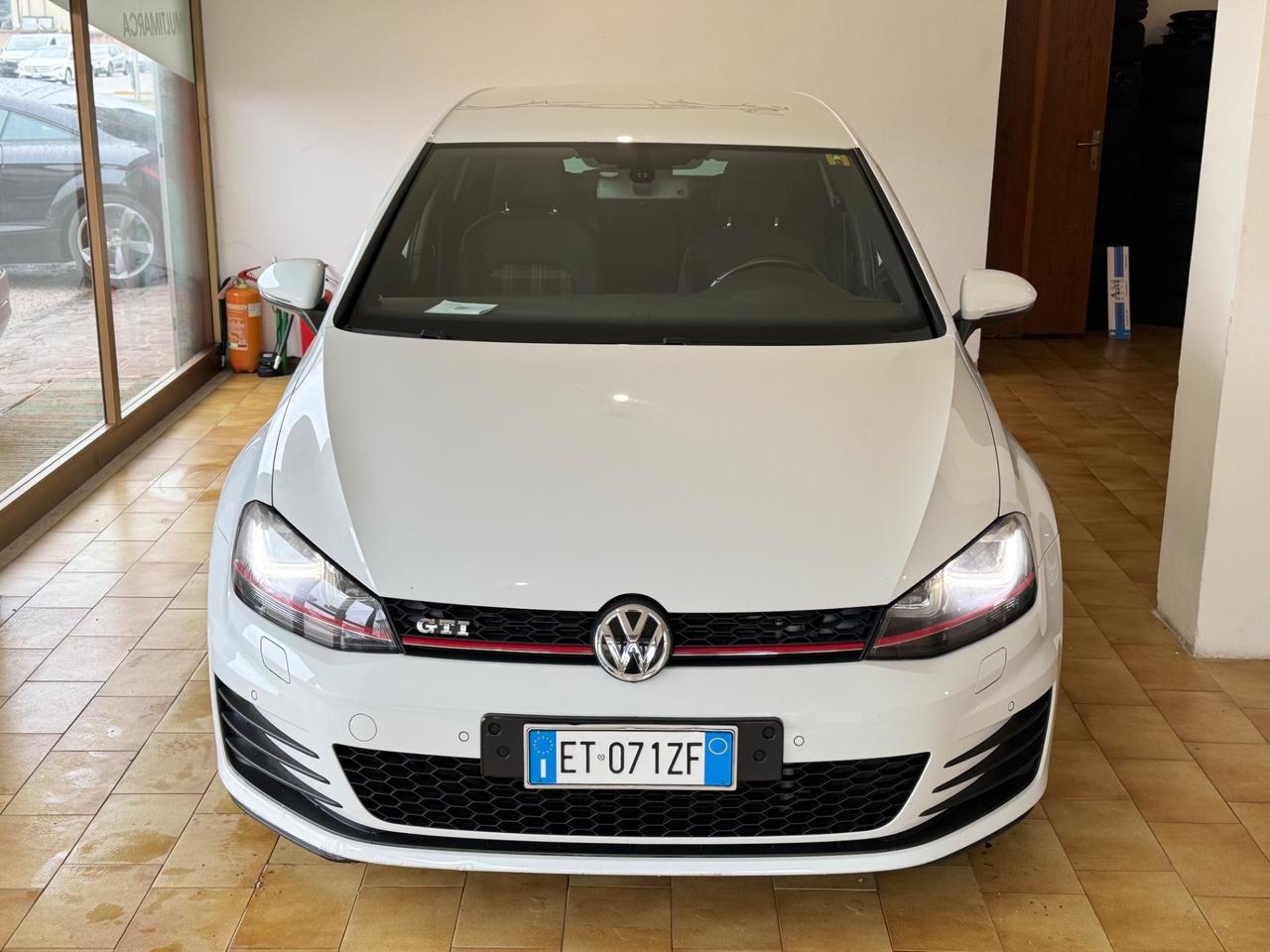 Volkswagen Golf GTI Golf GTI Performance 2.0 TSI DSG 5p. BlueMotion Technology