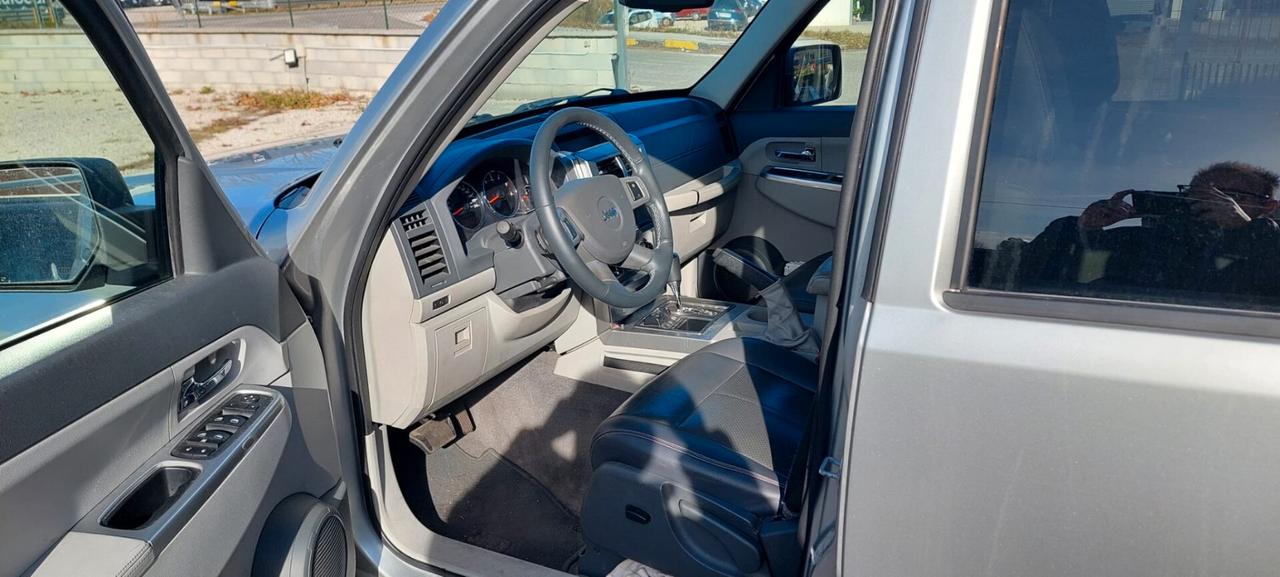 Jeep Cherokee 2.8 CRD DPF Limited Auto