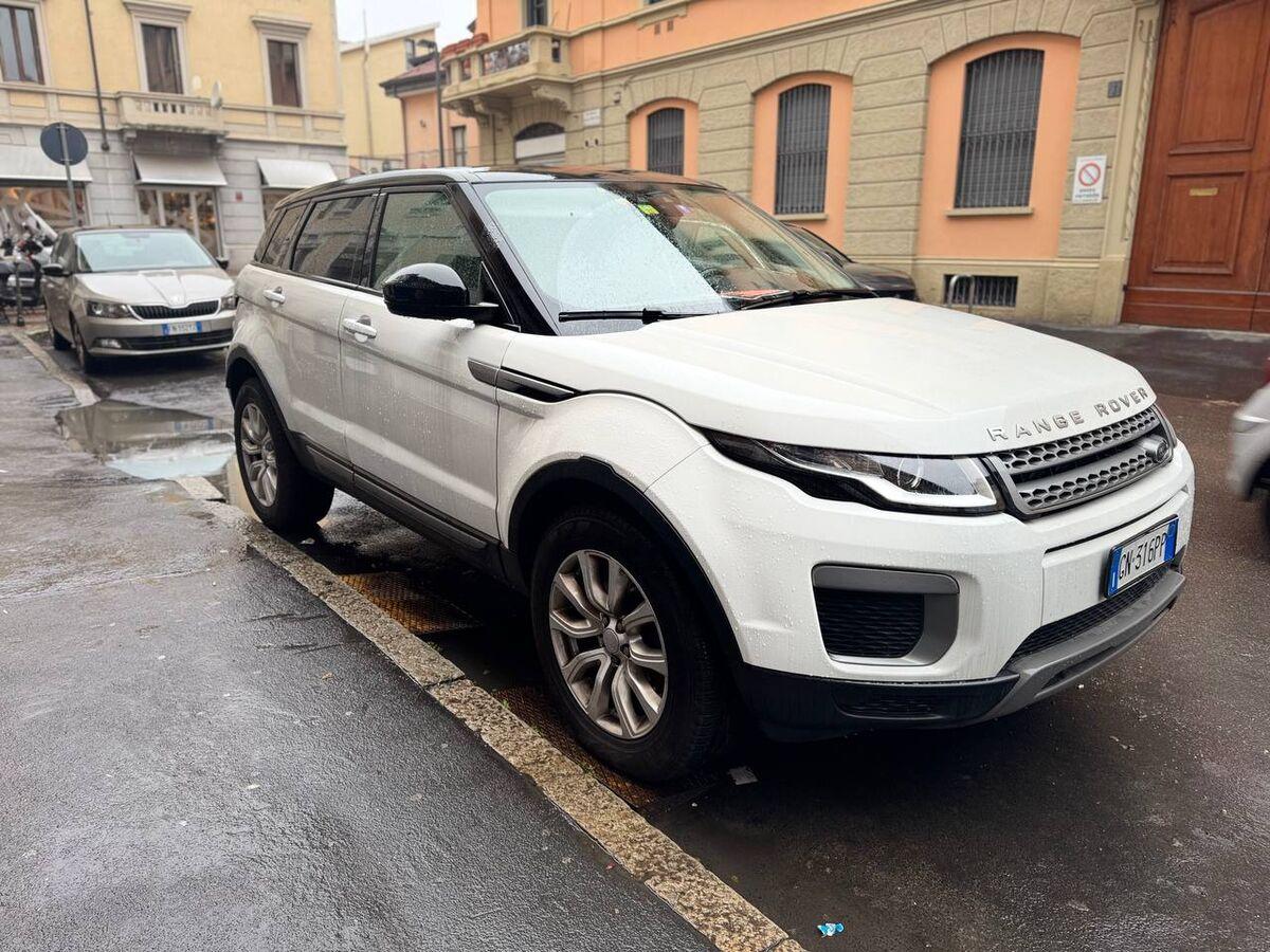 Land Rover Range Rover Evoque 2.0 td4 Pure 180cv 5p auto