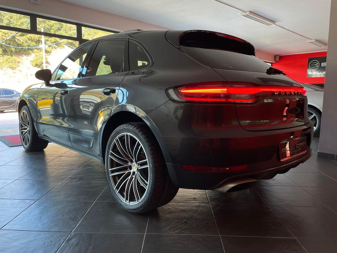 PORSCHE MACAN 2.0 250cv PDK IPERFULL