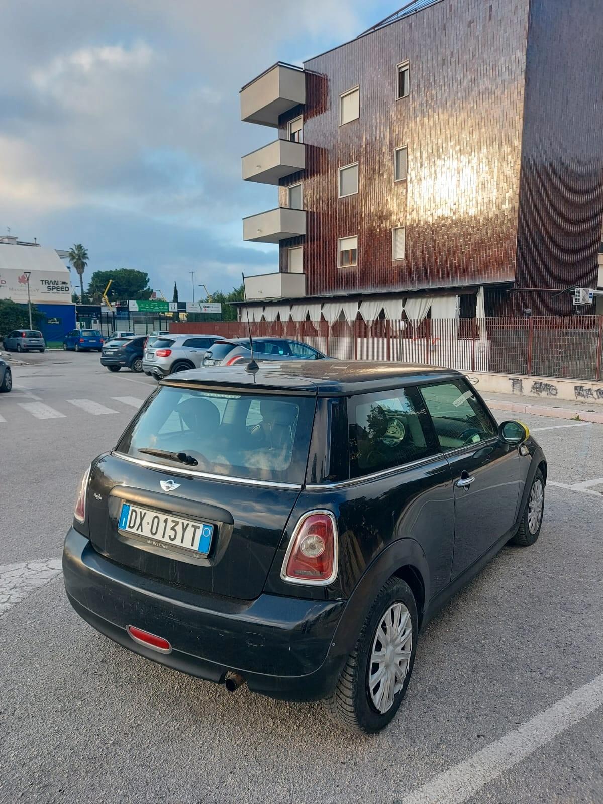 MINI ONE 1.4 16V 2009 RAY