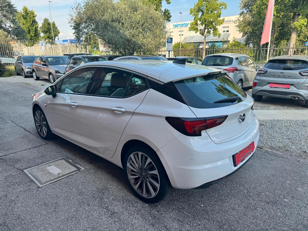 Opel Astra 1.6 CDTi 110CV 5 p Innovation