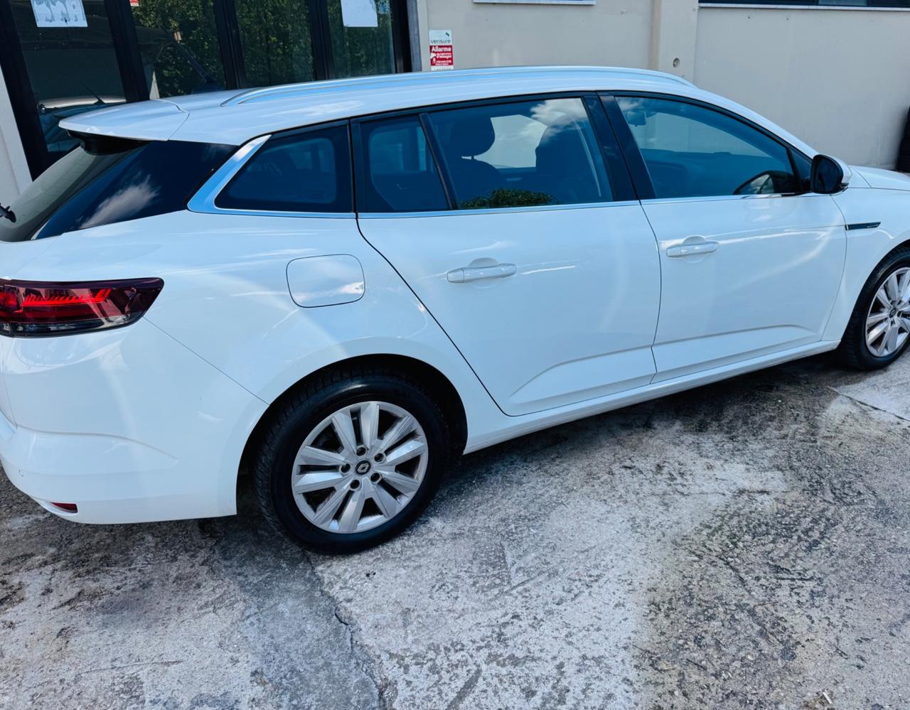 Renault Megane Mégane Blue dCi 115 CV EDC R.S. Line