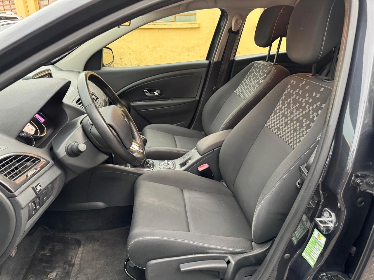 Renault Megane Anno 2013 1.6 BENZ/GPL Wave