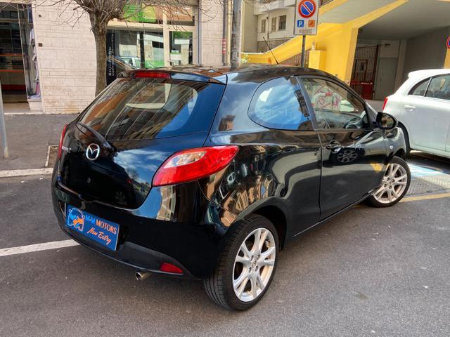 MAZDA 2 1.3 16V 86CV 3p. Fun
