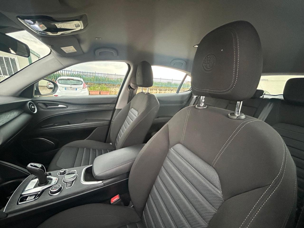 Alfa Romeo Stelvio 2.2 Turbodiesel 160 CV AT8 RWD Super 2020