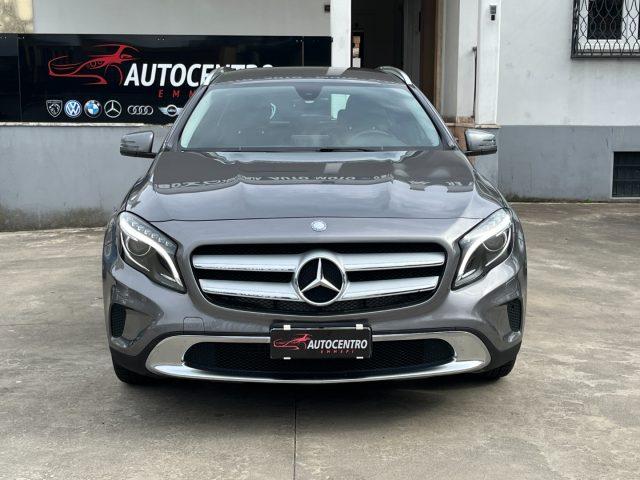 MERCEDES-BENZ GLA 180 d Sport