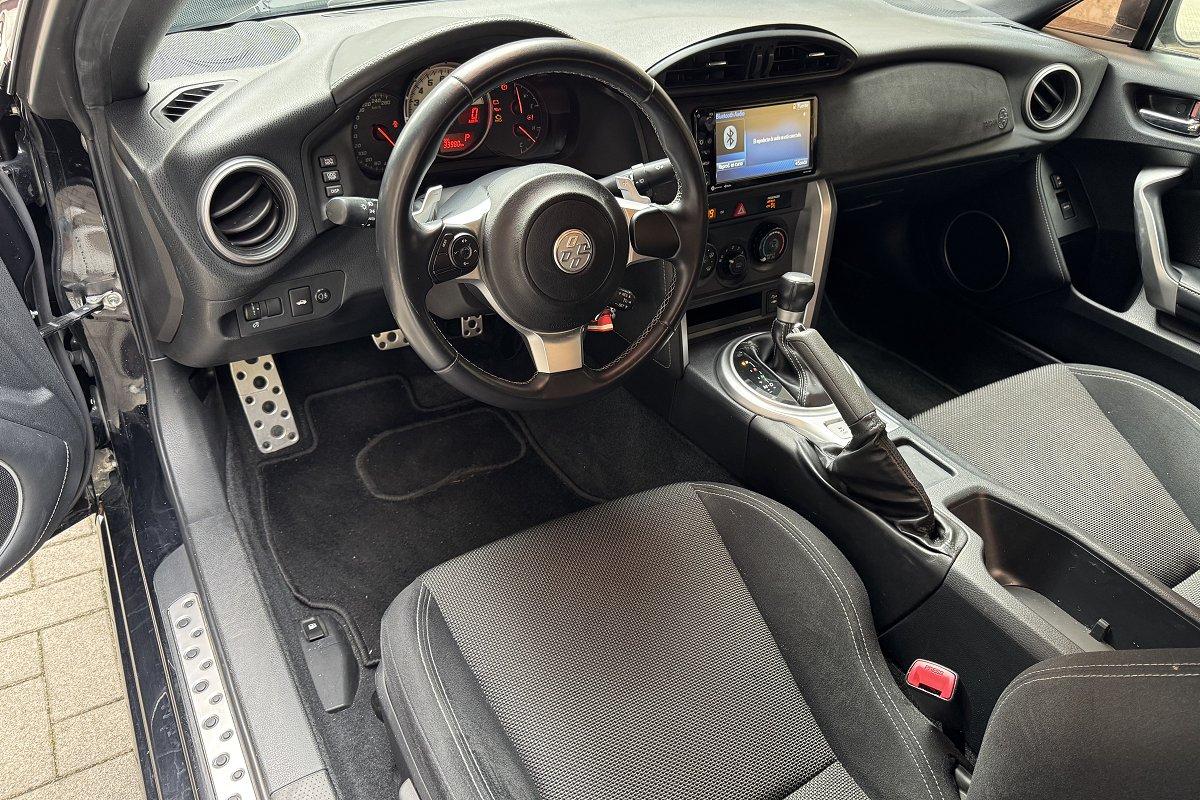 TOYOTA GT86 2.0 AT Rock&Road