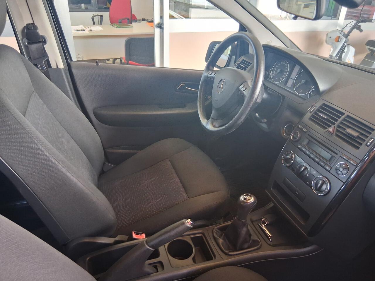 Mercedes-benz A 160 A 160 BlueEFFICIENCY Executive