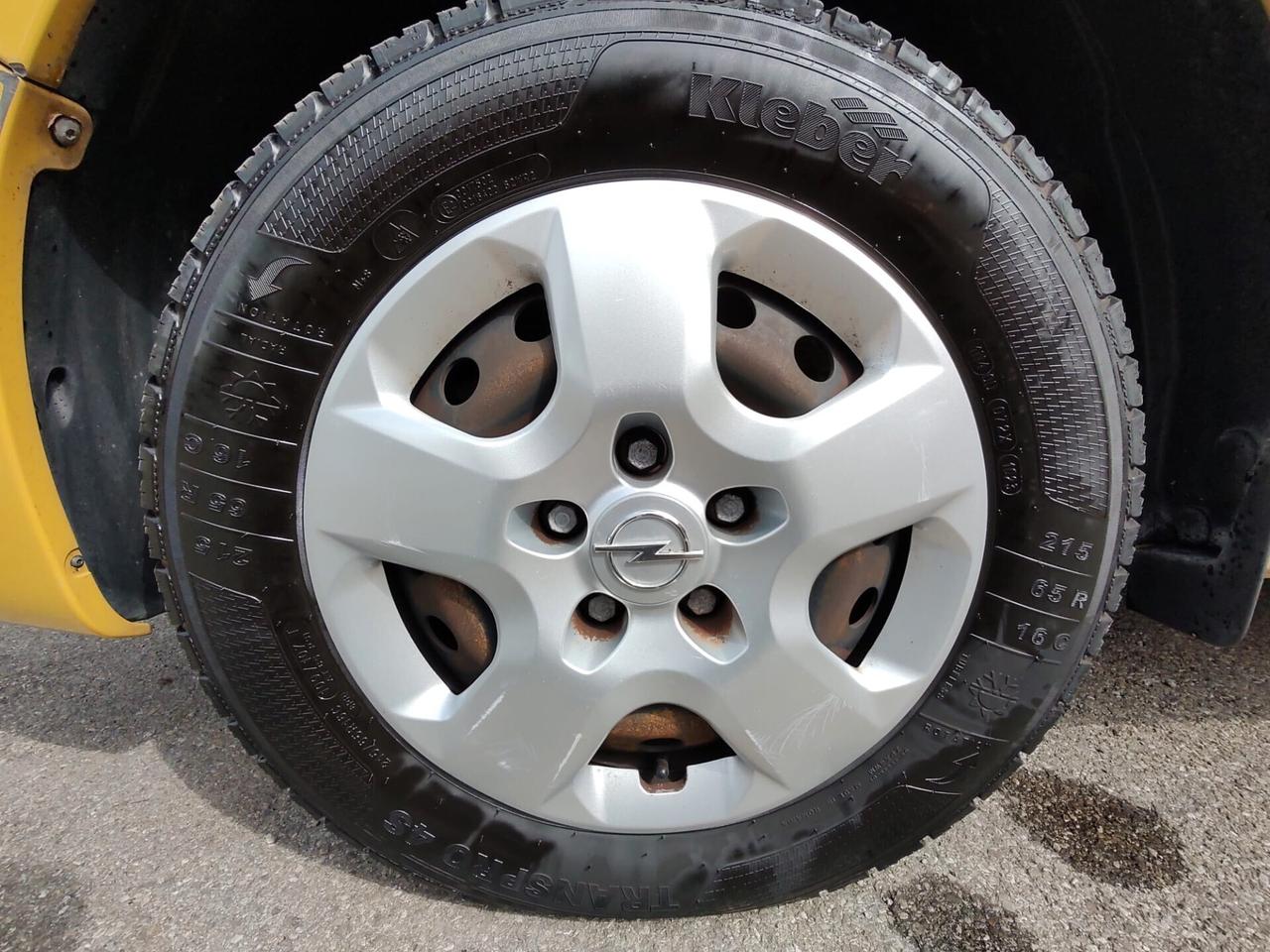 Opel Vivaro 29 2.5 CDTI PC-TA Furgone Fap OK NEOPATENTATI
