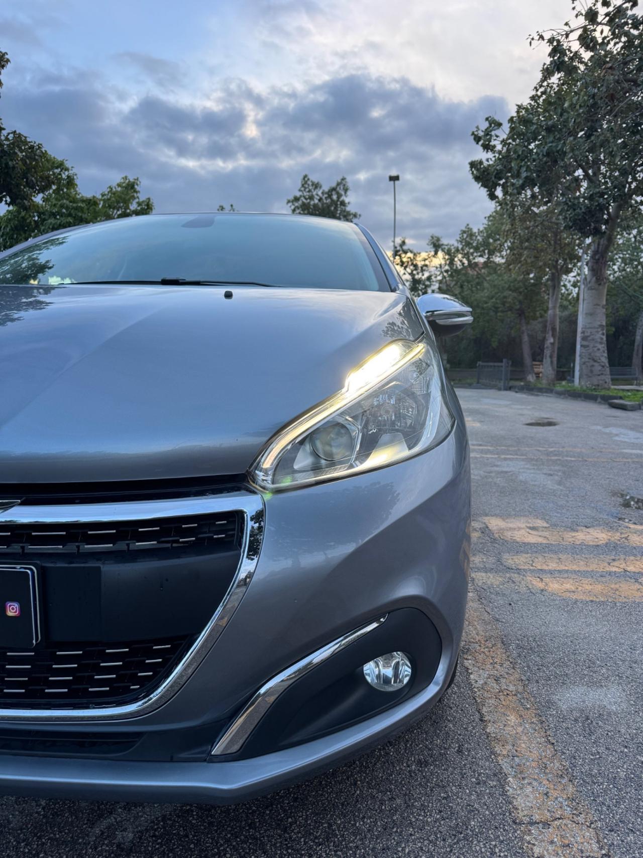 Peugeot 208 1.5 HDI KM CERTIFICATI