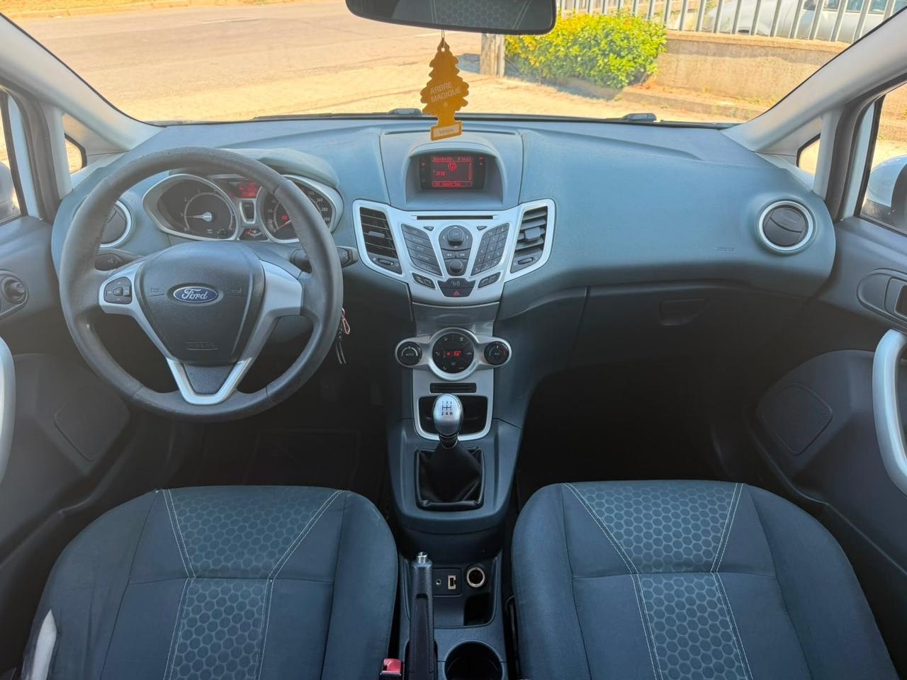 Ford Fiesta 1.2 82 CV 5 porte Titanium