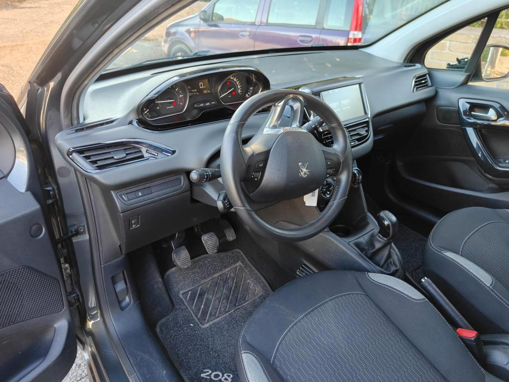 Peugeot 208 5 Porte 208 5p 1.2 puretech Allure 82cv