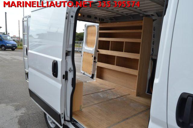 PEUGEOT Boxer 330 2.2 BlueHDi 120CV S&S Furgone