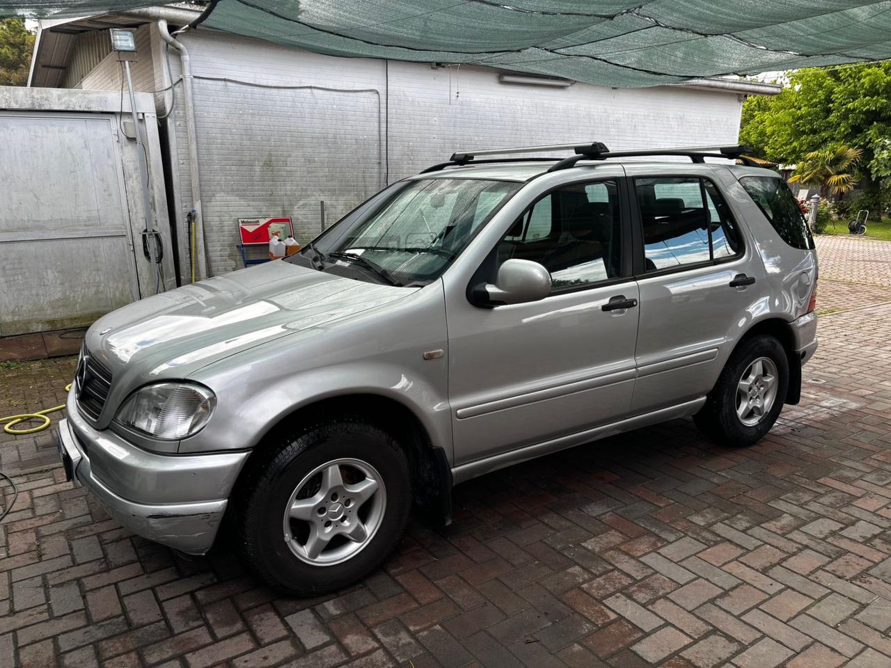 Mercedes-benz ML 320 cat GPL ISCRITTO ASI 7 POSTI UNICO PROPRIETARIO