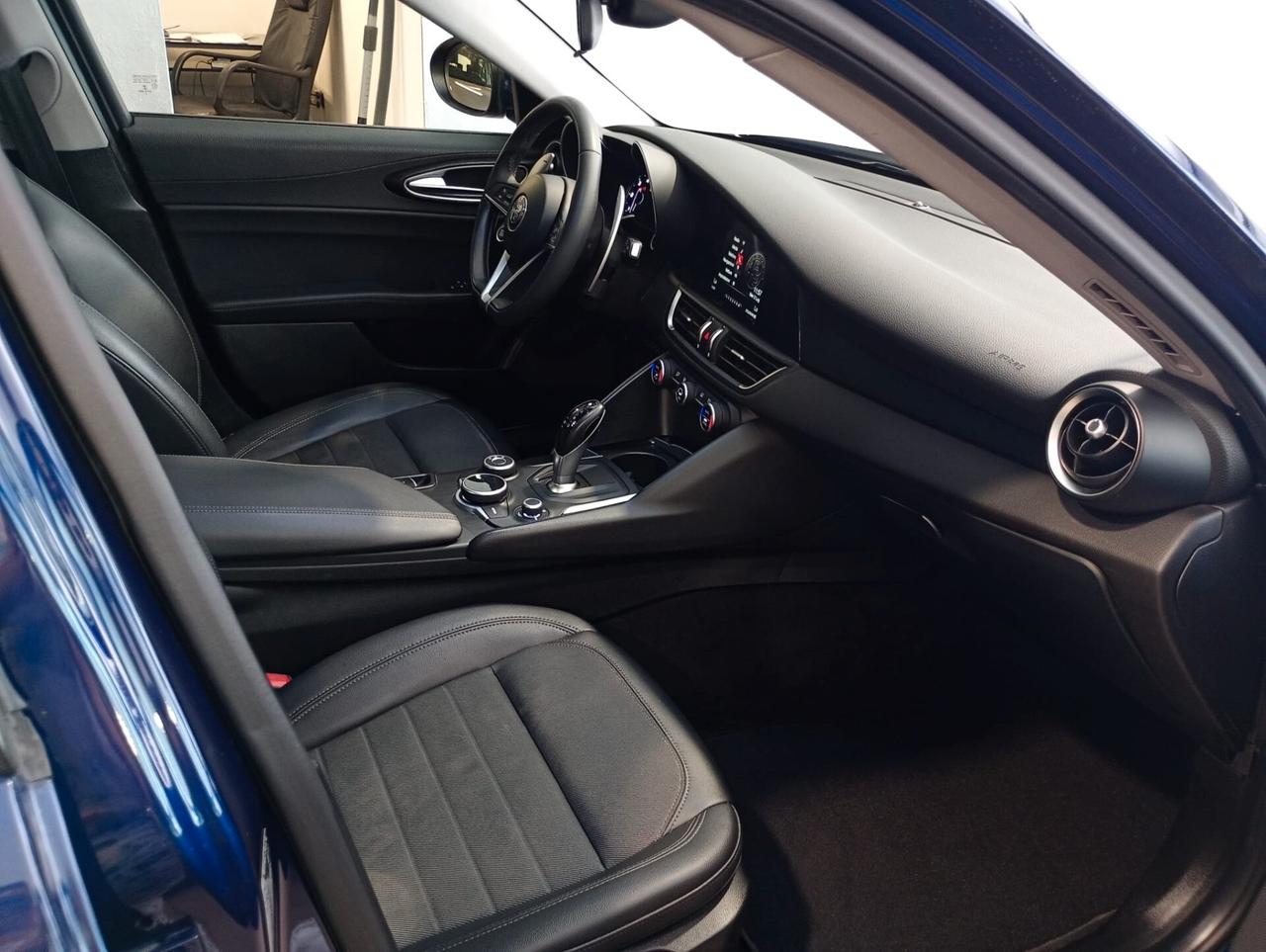 Alfa Romeo Giulia 2.2 Turbodiesel 150 CV AT8 Super