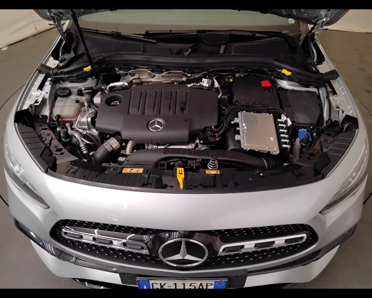 Mercedes-Benz GLA-H247 2020 - GLA 200 d Premium auto