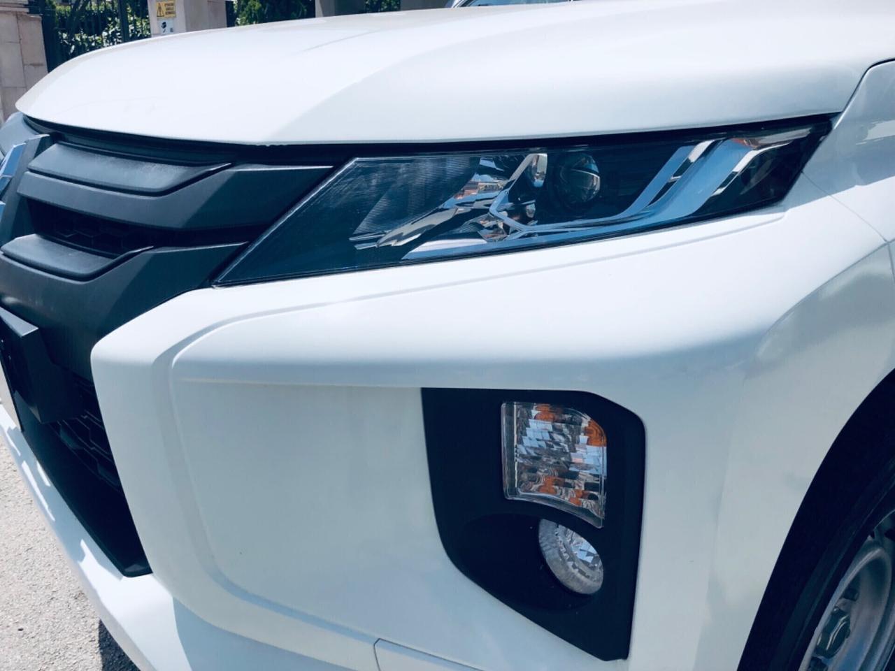 Mitsubishi L200 2.3 D CABINA ESTESA 4x4 Super Se