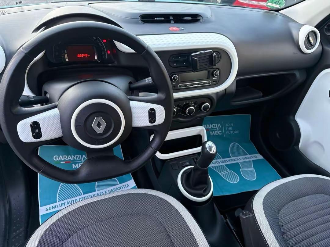 Renault Twingo SCe EDC Intens