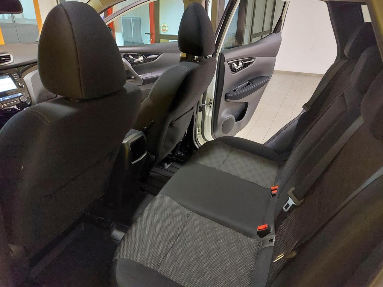 Nissan Qashqai 1.5 DCI TEKNA 110CV E6