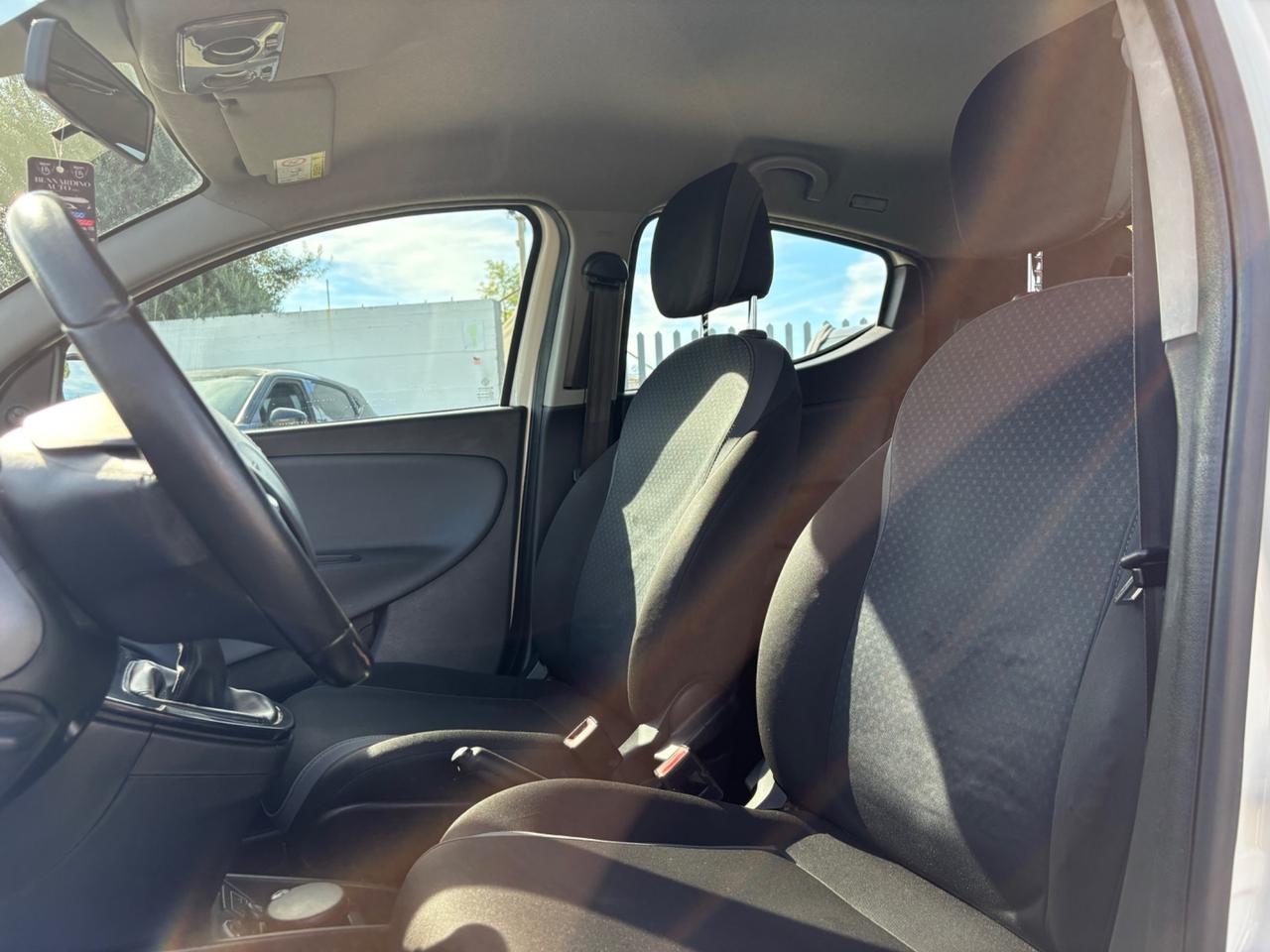 Lancia Ypsilon 1.3 MJT 16V 95 CV 5P S&S Platinum