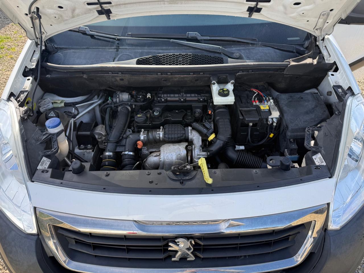 Peugeot Partner 3 posti diesel garanzia