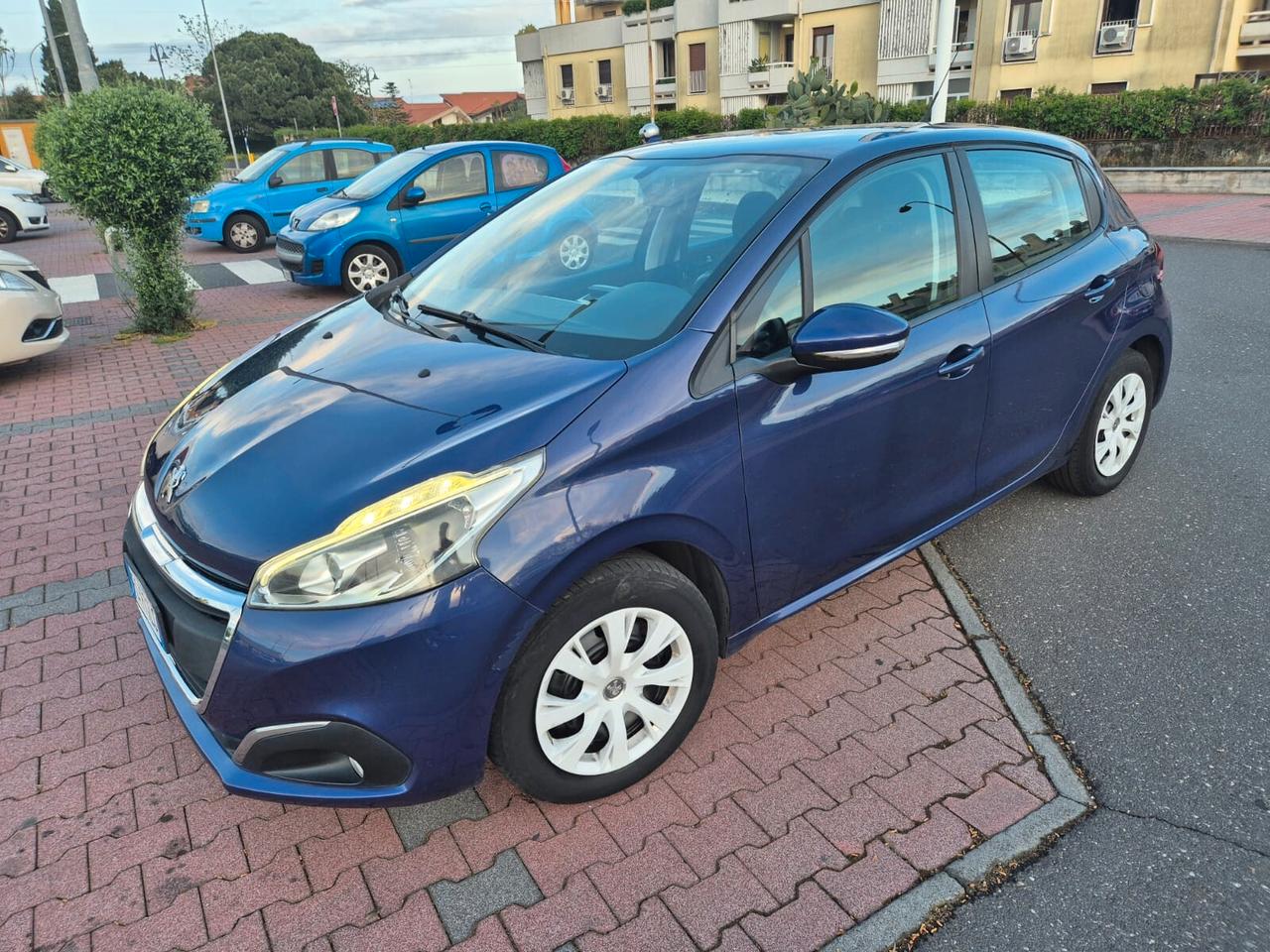 Peugeot 208 BlueHDi 75 5 porte Active
