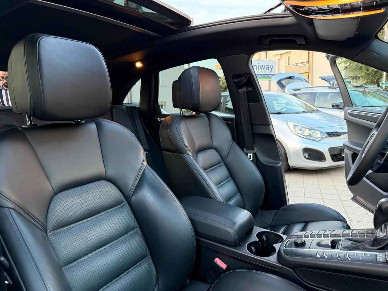 Porsche Macan S Diesel 3.0 V6 258 CV AUTOMATICO PDK - TETTO - NAVI - PELLE