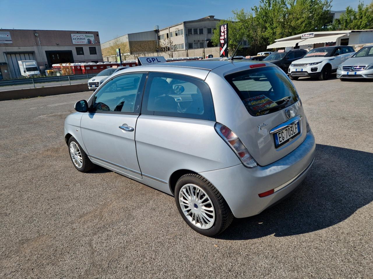 Lancia Ypsilon 1.4 Diva Ecochic GPL