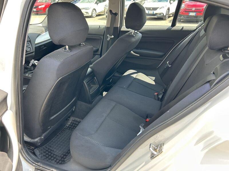 BMW Serie 1 116i 5p. Urban