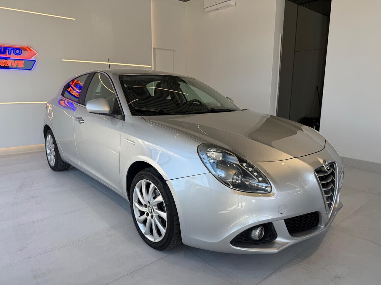 Alfa Romeo Giulietta 1.6 JTDm-2 105 CV Exclusive