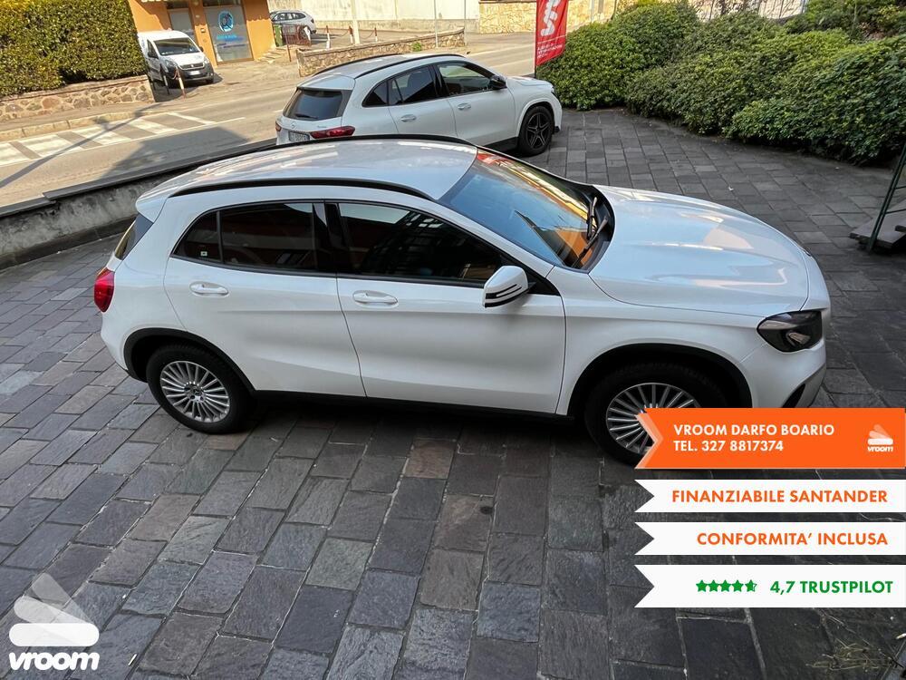 MERCEDES GLA (X156) GLA 200 d Automati...