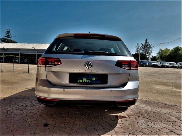 Volkswagen Passat VIII 2019 Variant 1.6 tdi Business 120cv dsg