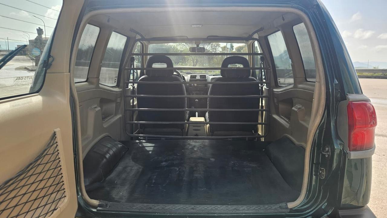 Nissan Terrano II 2.7 125cv 3p. SE (Autocarro)