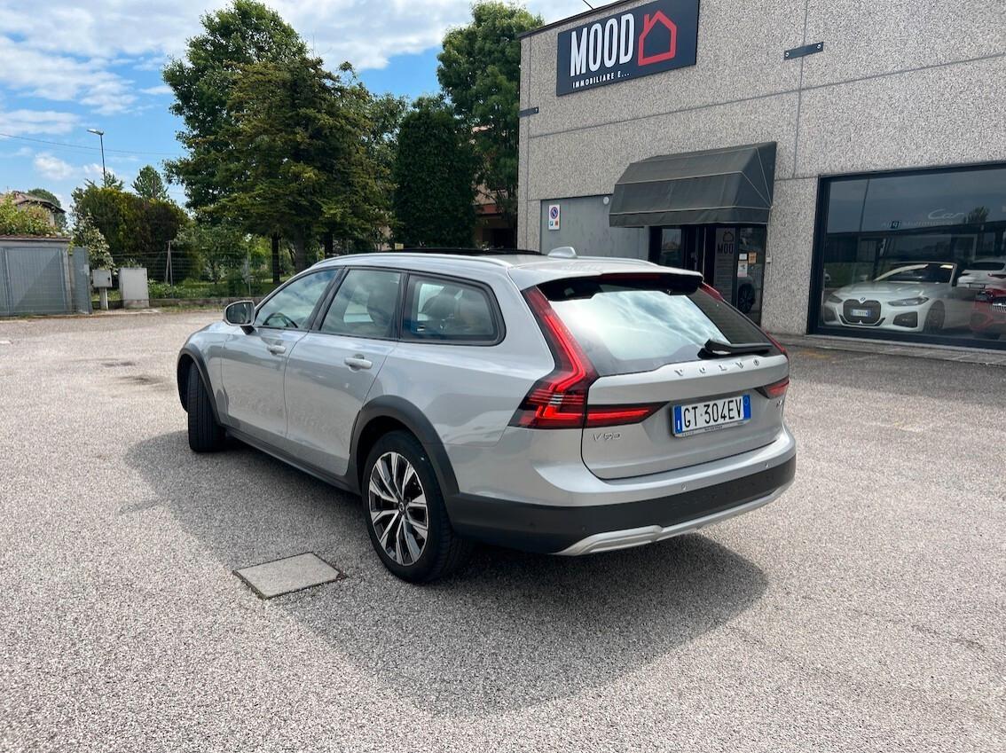Volvo V90 Cross Country 2.0 b4 Business Pro awd TETTO IVA ESPOSTA 12/2022