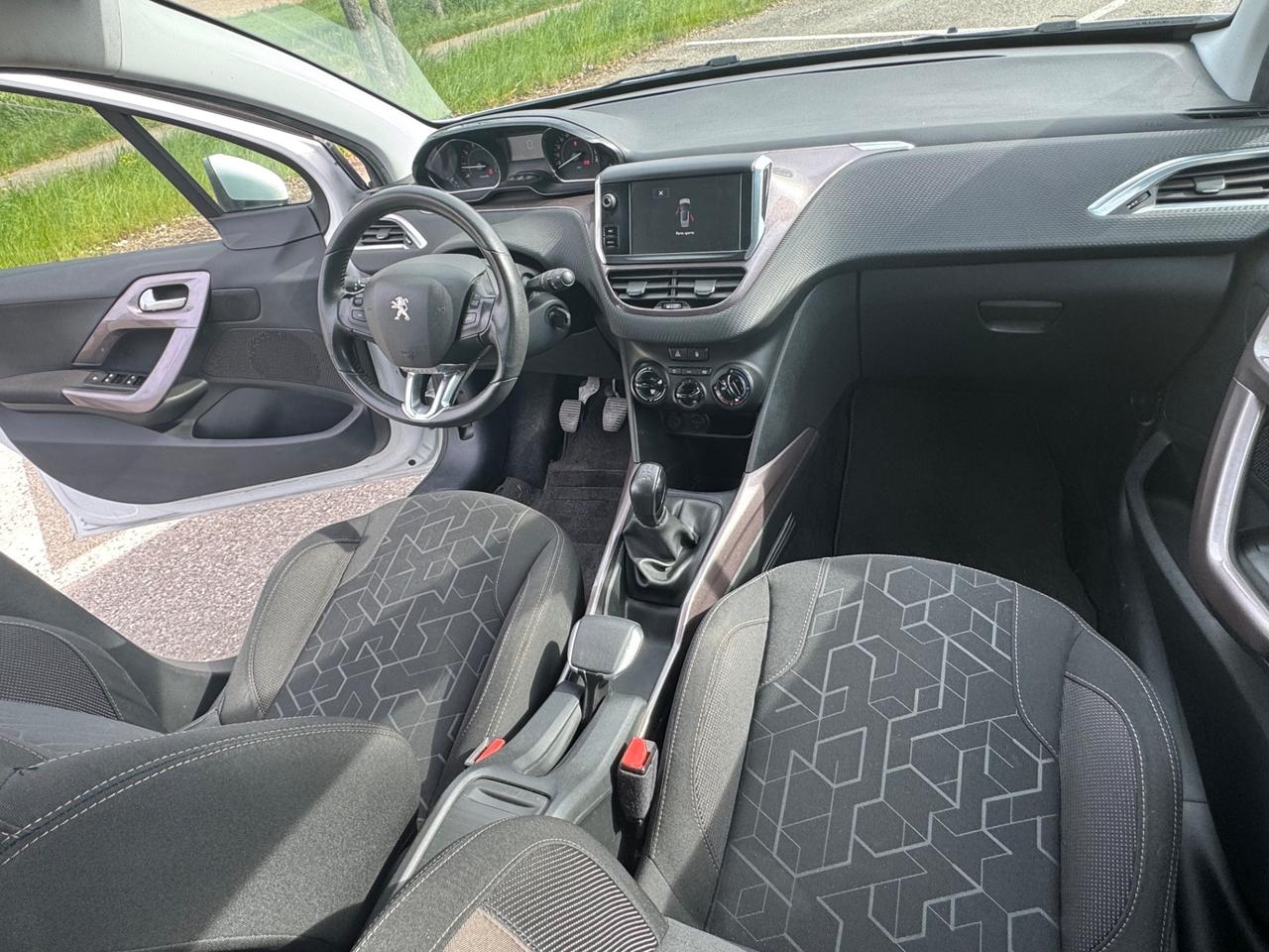 Peugeot 2008 PureTech 82 S&S Active