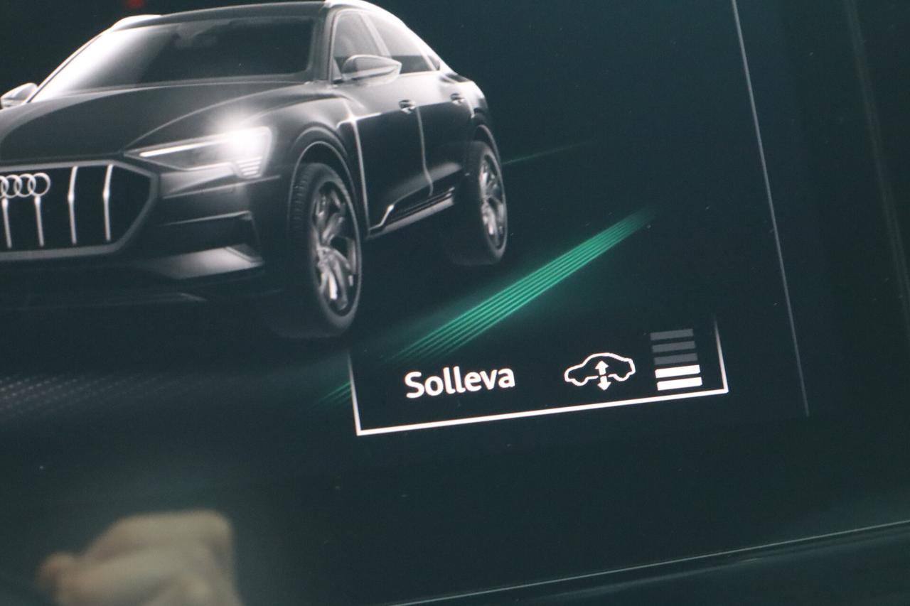 Audi eTron 55 408 CV QUATTRO S-LINE GANCIO 360 CAMERA MEMORY 21"