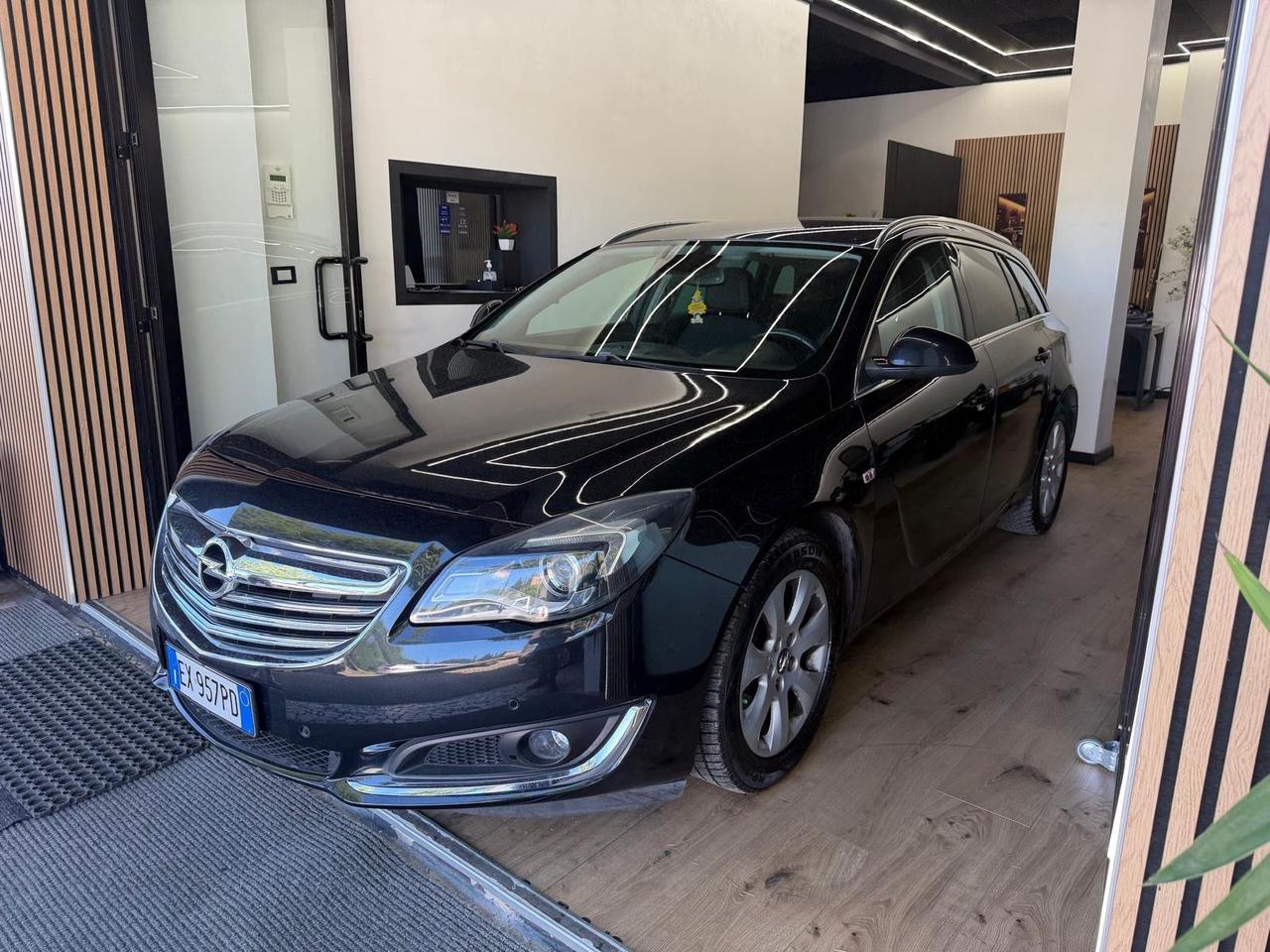 Opel Insignia 2.0 CDTI 140CV Ecopower 99gr. 4 porte Cosmo