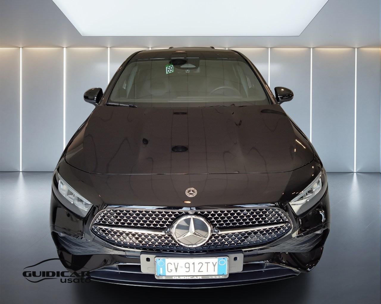 Mercedes-Benz Classe A - W177 2023 - A 180 d AMG Line Advanced Plus auto