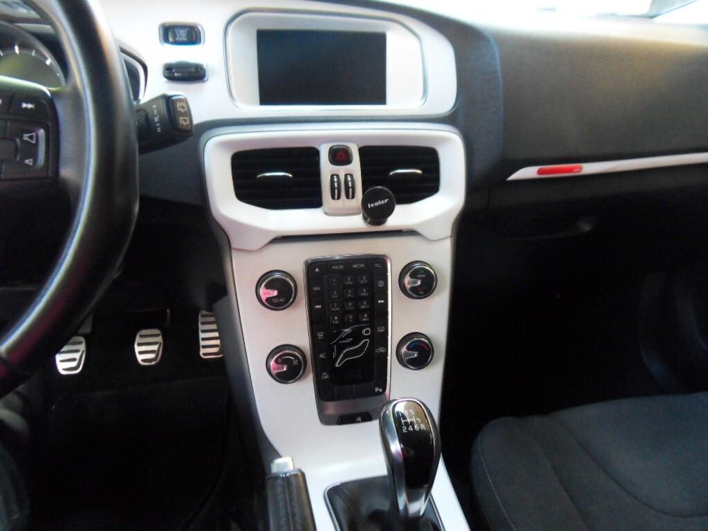 Volvo V40 D2 Business
