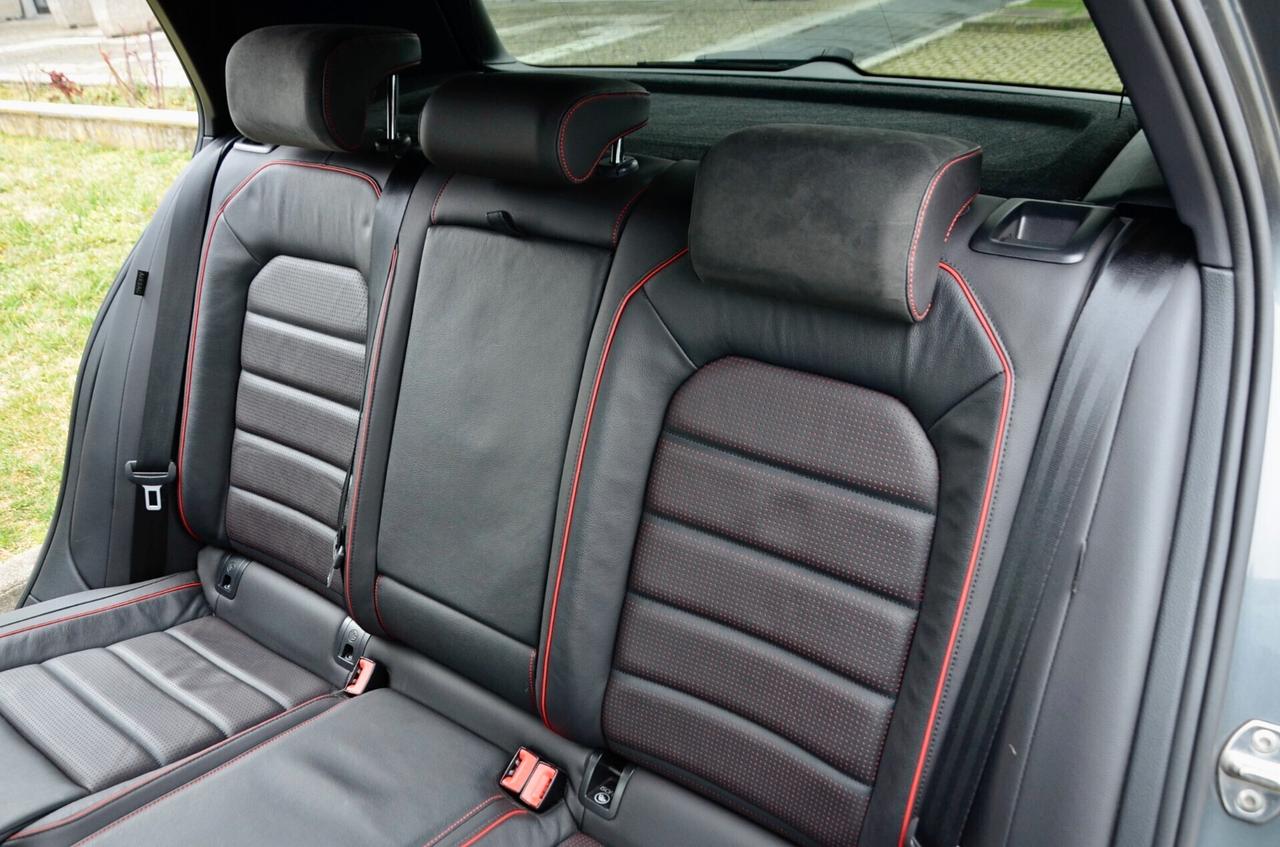 VOLKSWAGEN GOLF 7.5 GTI PERFORMANCE 2.0 TSI 245cv DSG, SERVICE CON FATTURE, TETTO, DCC, FULL PELLE, FARI FULL LED, 19", PERMUTE