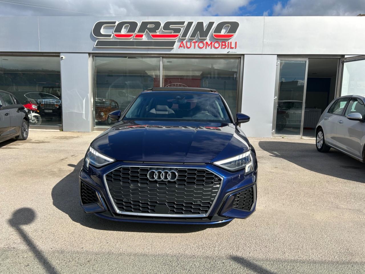 Audi A3 SPB 2.0TDI S line Edition full tetto