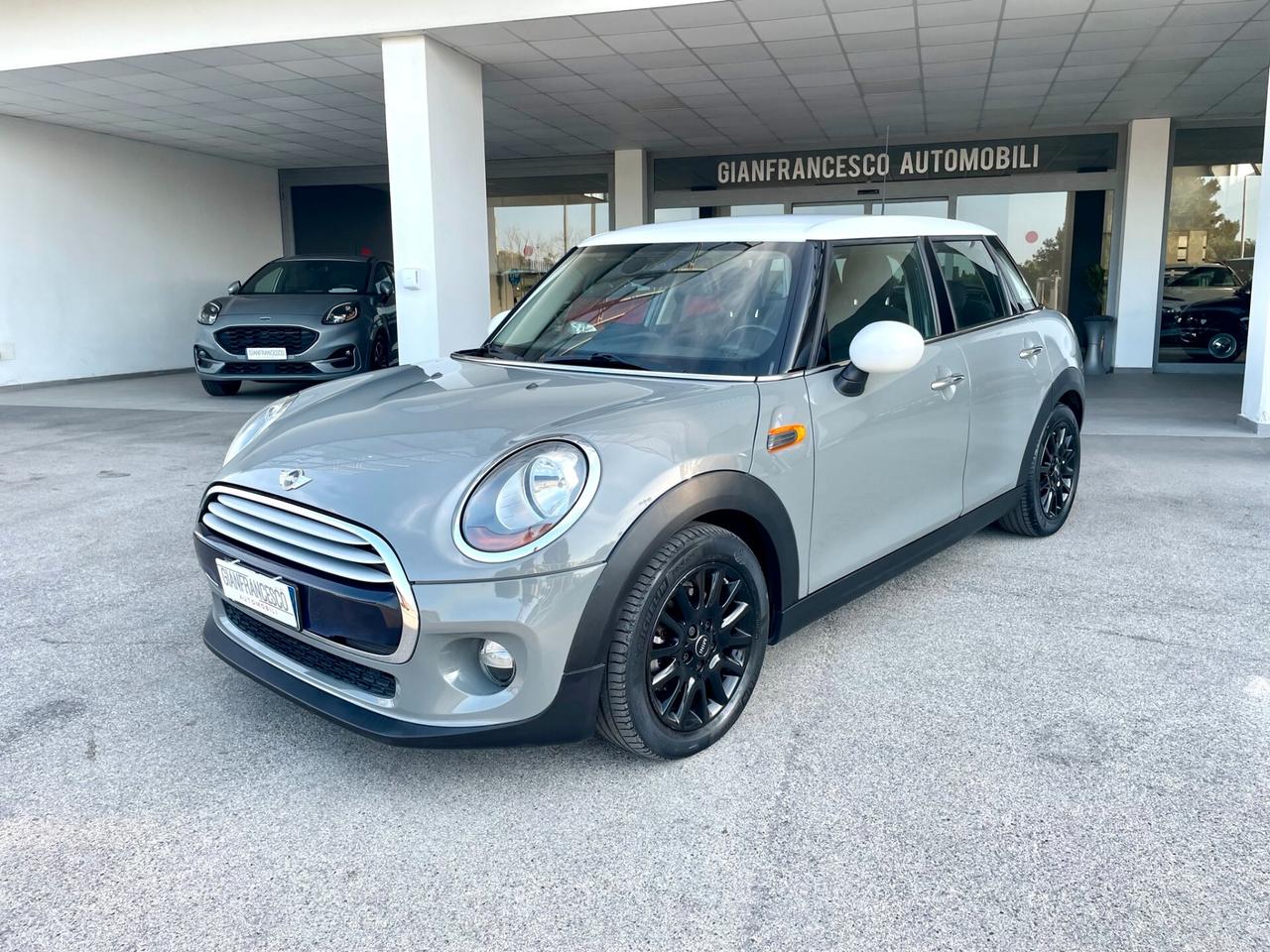 Mini Cooper D 1.5 116cv Business Auto