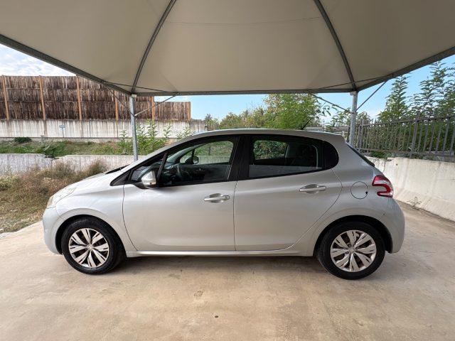 PEUGEOT 208 1.4 8V HDi 68CV Allure UNICO PROPRIETARIO