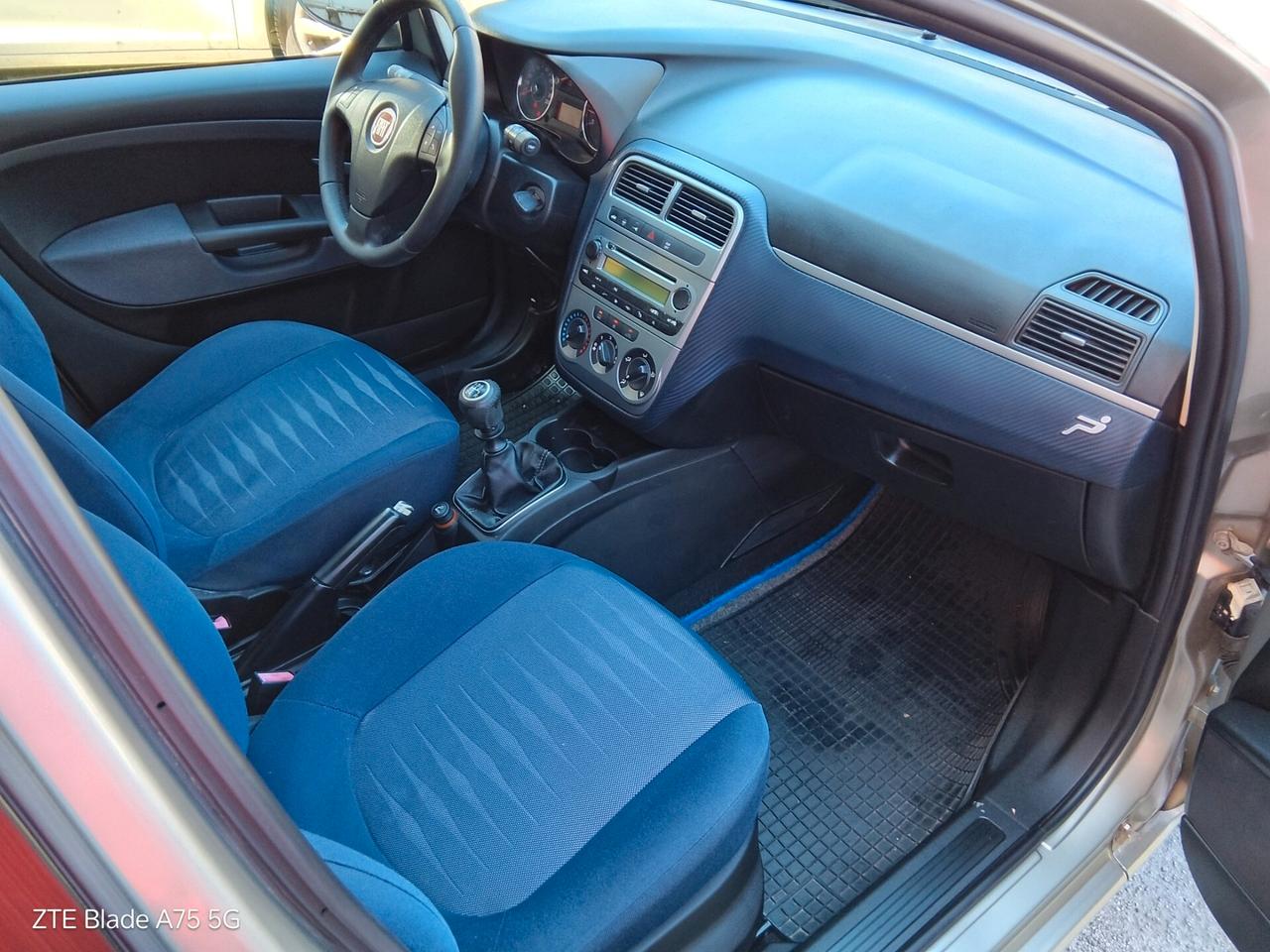 Fiat Grande Punto 1.2 5 porte 2009 12 mesi di garanzia