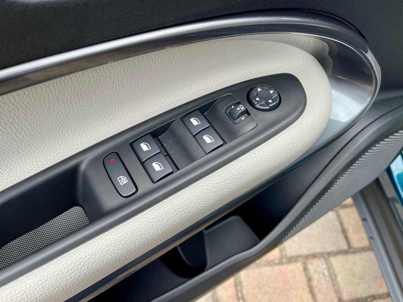 FIAT 600 Hybrid 145 CV DCT MHEV La Prima - KM0