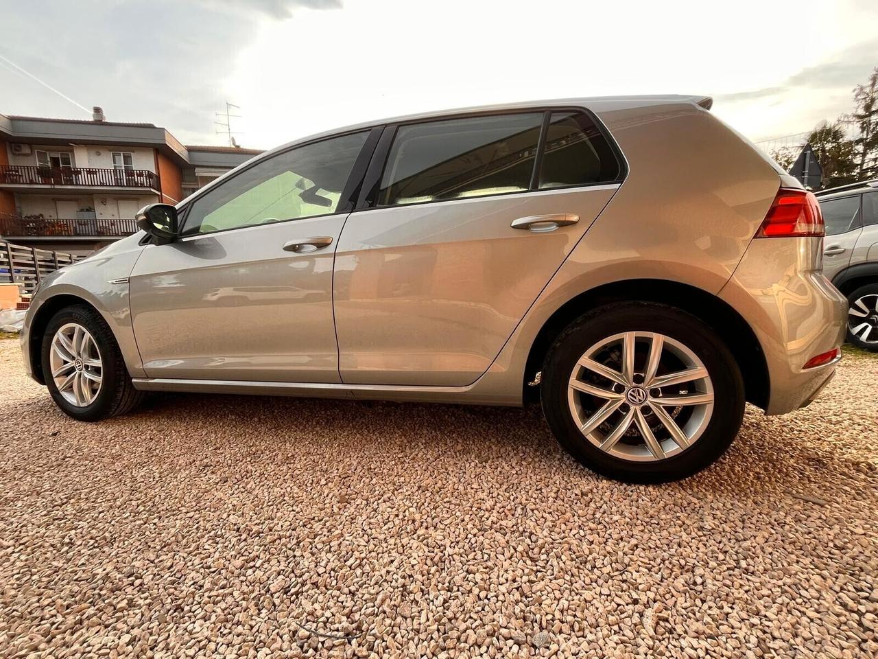 Volkswagen Golf 1.4 TGI DSG 5p. Executive BlueMotion